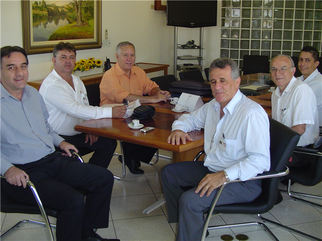 Reunião entre os vereadores e o prefeito na Colinas